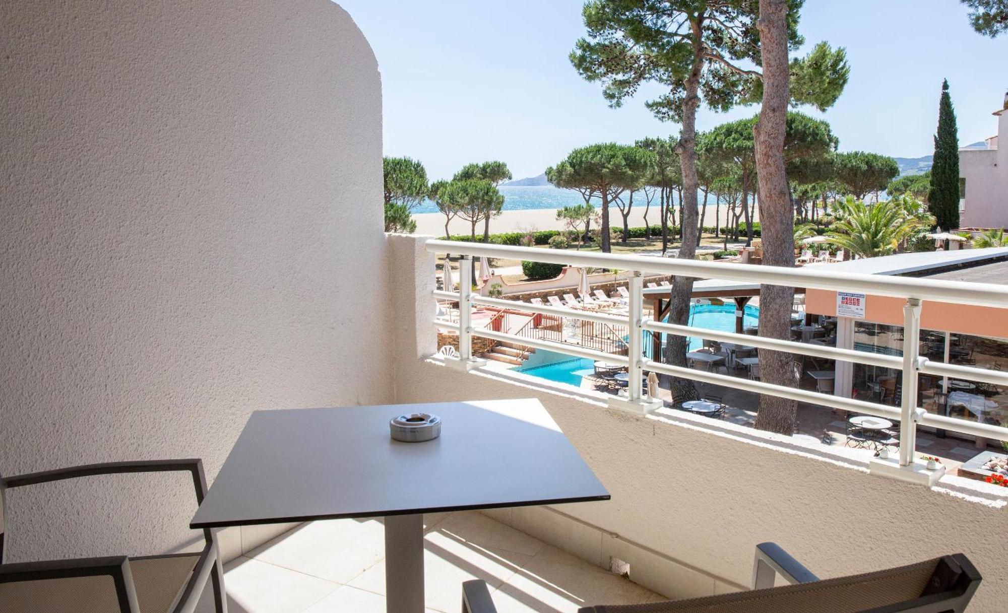 Grand Hotel Du Lido อาร์เจเลส-ซัวร์-แมร์ ภายนอก รูปภาพ